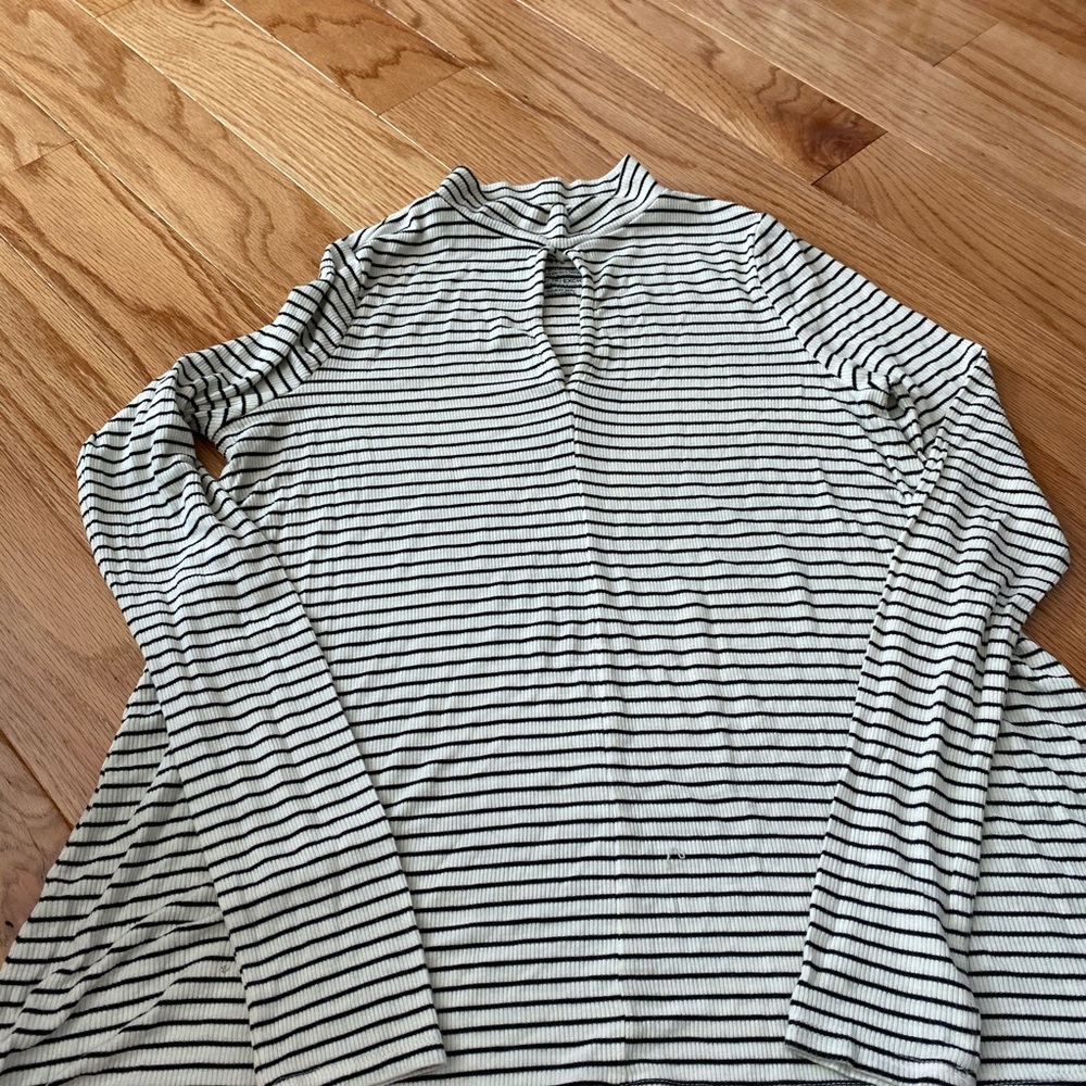 Long sleeve
